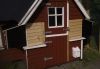 Filnavn=Honsehus-nyfront-2redekasser.jpg
Filstørrelse=38KiB
Dimensioner=500x348
Dato for tilføjelse=%30 %884, %2013 Honsehus-nyfront-2redekasser.jpg